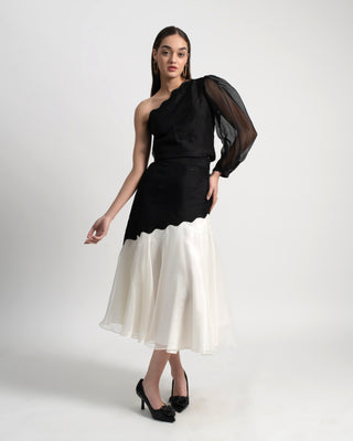 Dueñas Scallop One-Shoulder Toga Top in Silk Organza