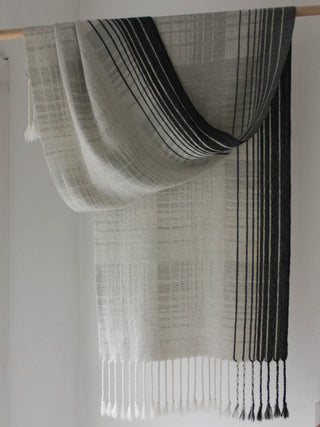 Handwoven Scarf - AGAATI