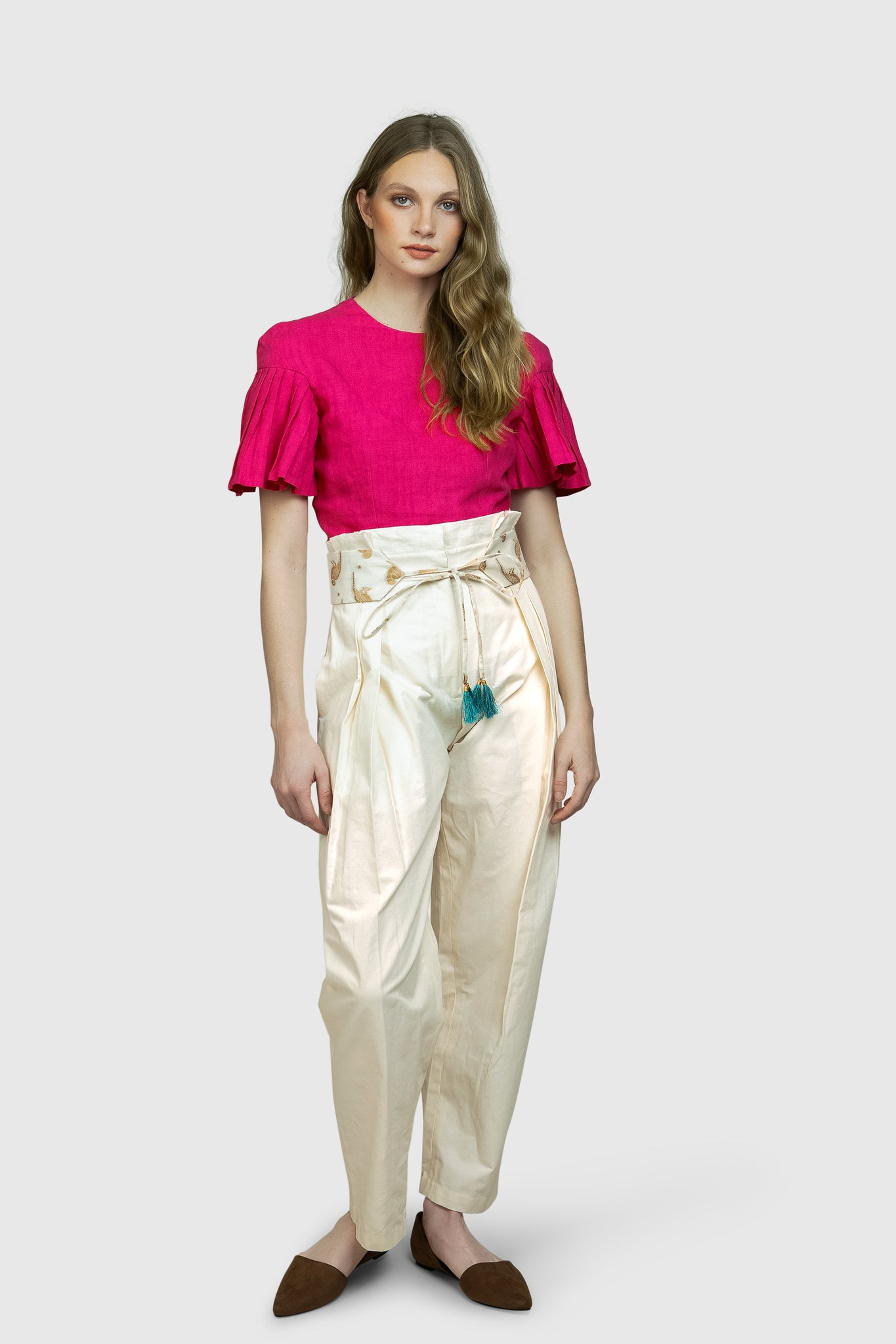 Cotton-Blend High-Waist Bias Pant in Trousers | Vince
