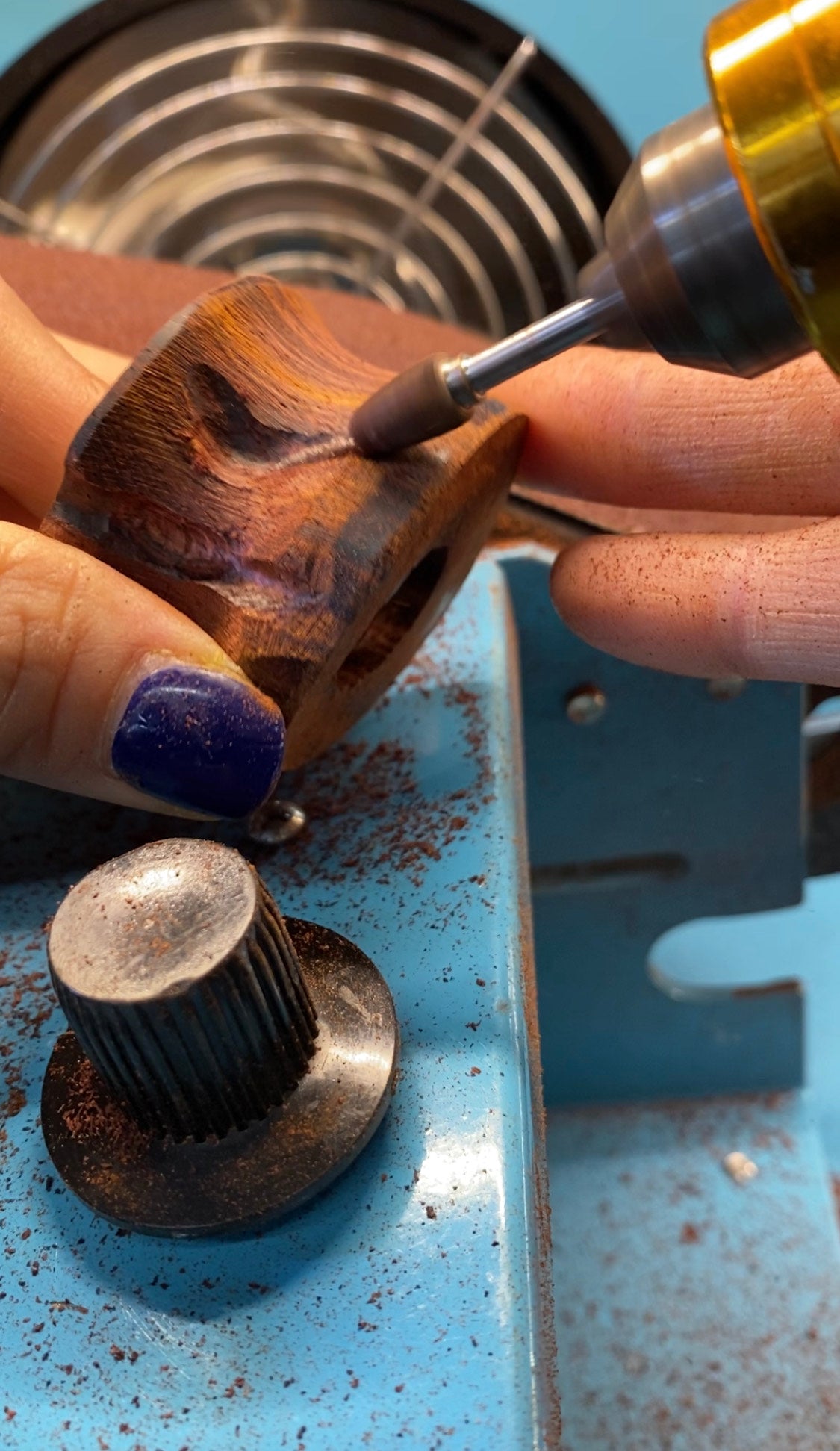 Hand Carved Wooden Ring – AGAATI