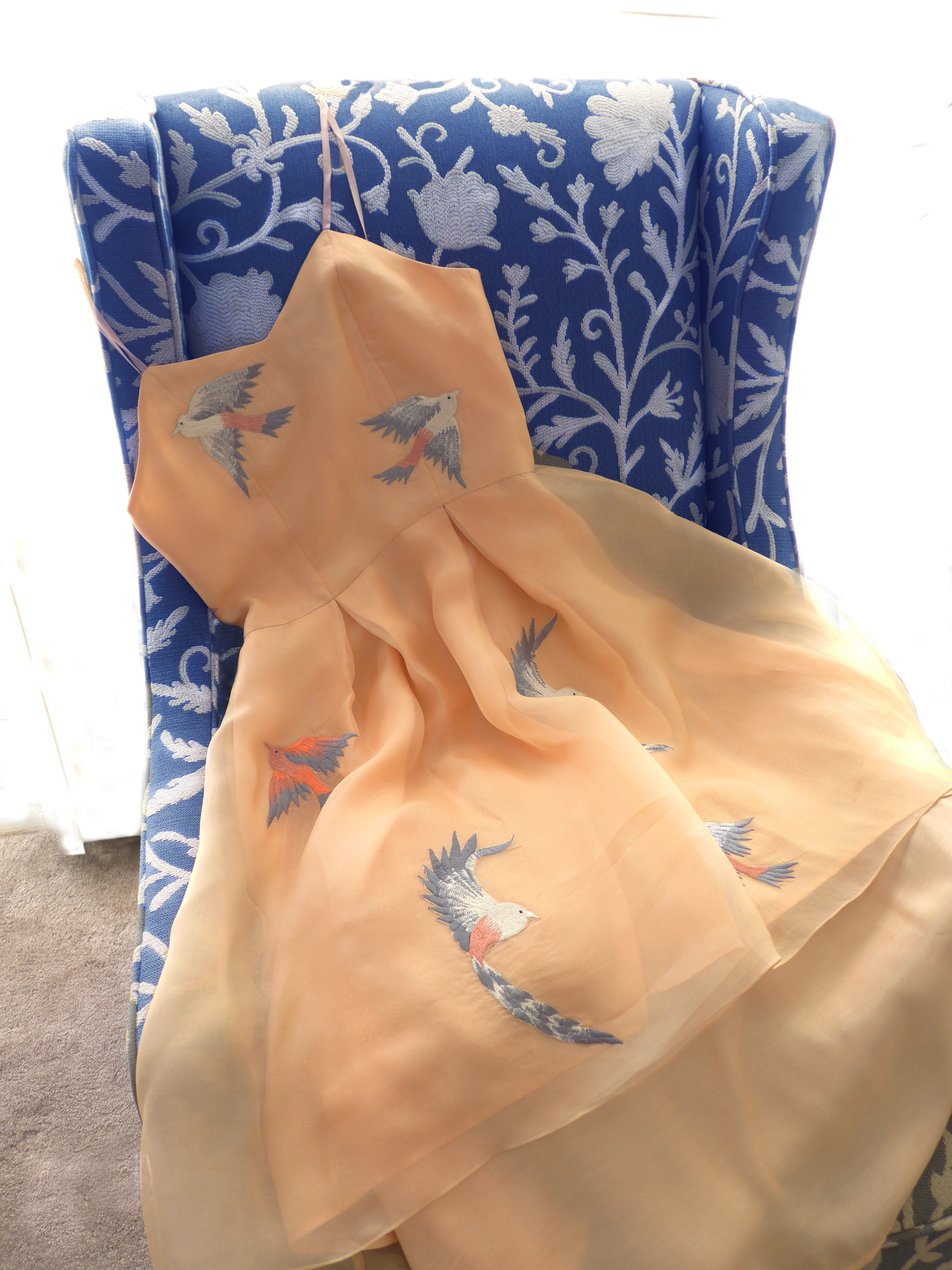 Bird Embroidered Silk Organza Wedding Guest Dress L - 10 Bird Embroidered Silk Organza Wedding Guest Dress L - 10